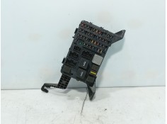 Recambio de caja reles / fusibles para ford mondeo iii sedán (b4y) 2.0 tdci referencia OEM IAM 1121718  