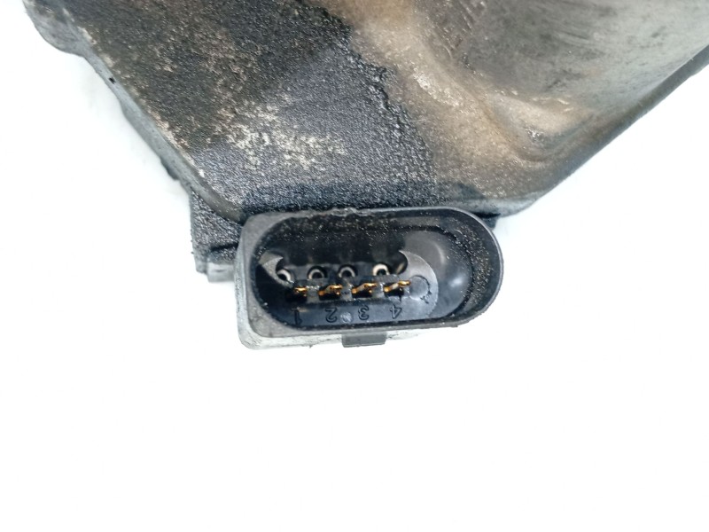 Recambio de caja mariposa para kia carens iii monospace (un) 2.0 crdi 140 referencia OEM IAM   