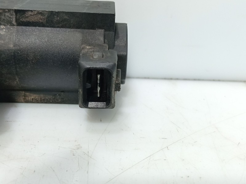 Recambio de valvula para kia carens iii monospace (un) 2.0 crdi 140 referencia OEM IAM   