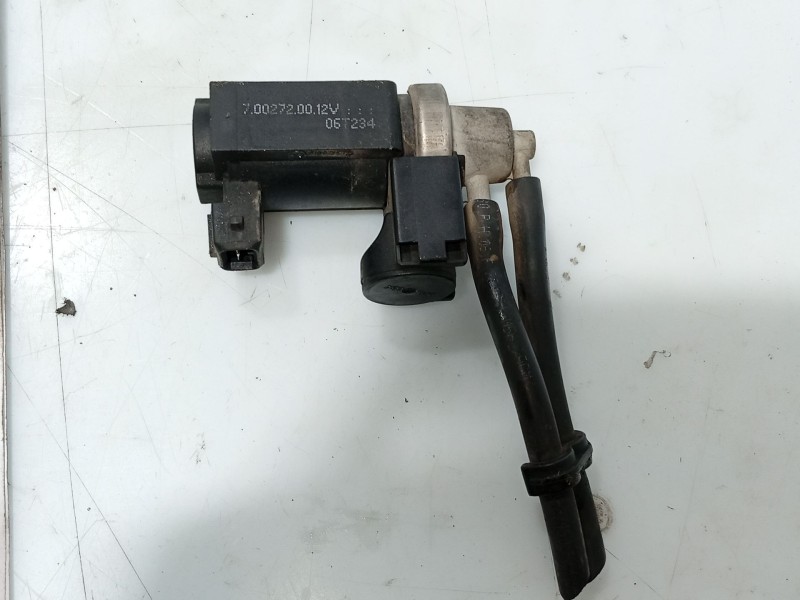 Recambio de valvula para kia carens iii monospace (un) 2.0 crdi 140 referencia OEM IAM   
