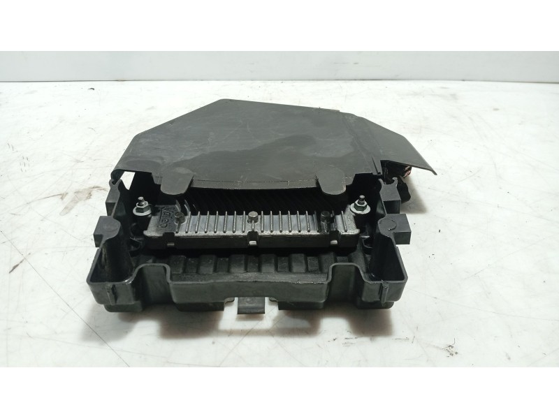 Recambio de centralita motor uce para citroën c3 ii (sc_) 1.4 referencia OEM IAM   