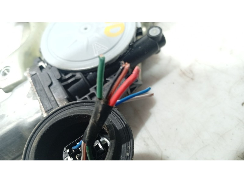Recambio de elevalunas delantero derecho para lexus is ii (_e2_) 220d (ale20) referencia OEM IAM 6980130260  