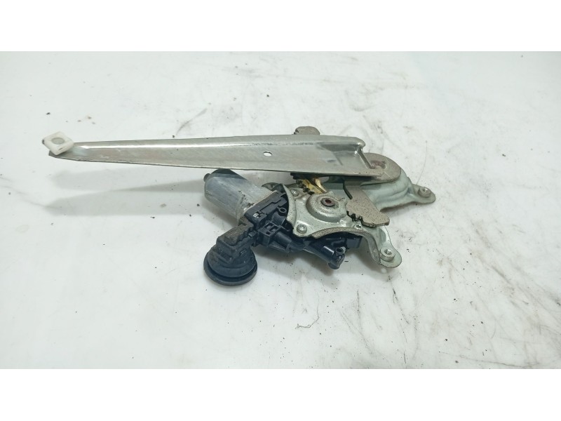 Recambio de elevalunas trasero derecho para lexus is ii (_e2_) 220d (ale20) referencia OEM IAM 6980322200  