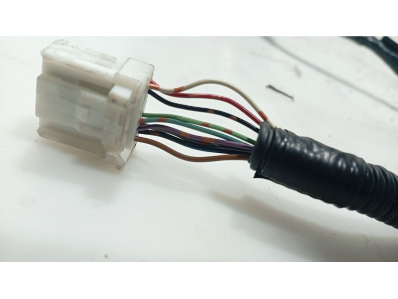 Recambio de retrovisor derecho para lexus is ii (_e2_) 220d (ale20) referencia OEM IAM   