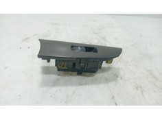Recambio de mando elevalunas trasero derecho para lexus is ii (_e2_) 220d (ale20) referencia OEM IAM 8403053020   2
