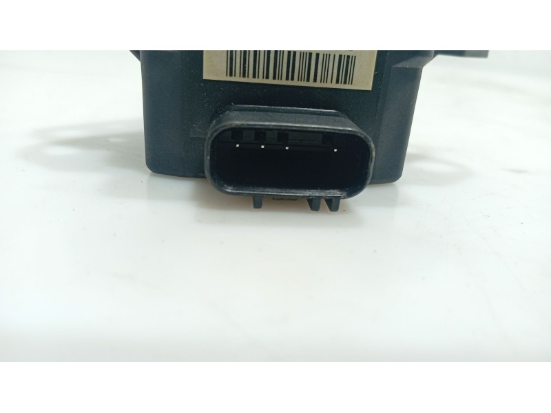 Recambio de modulo electronico para lexus is ii (_e2_) 220d (ale20) referencia OEM IAM   