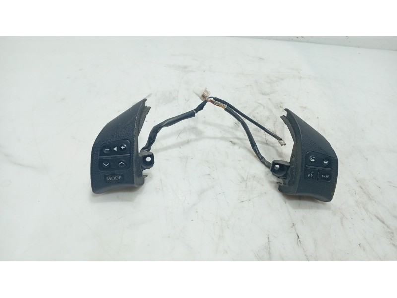 Recambio de mando volante para lexus is ii (_e2_) 220d (ale20) referencia OEM IAM   