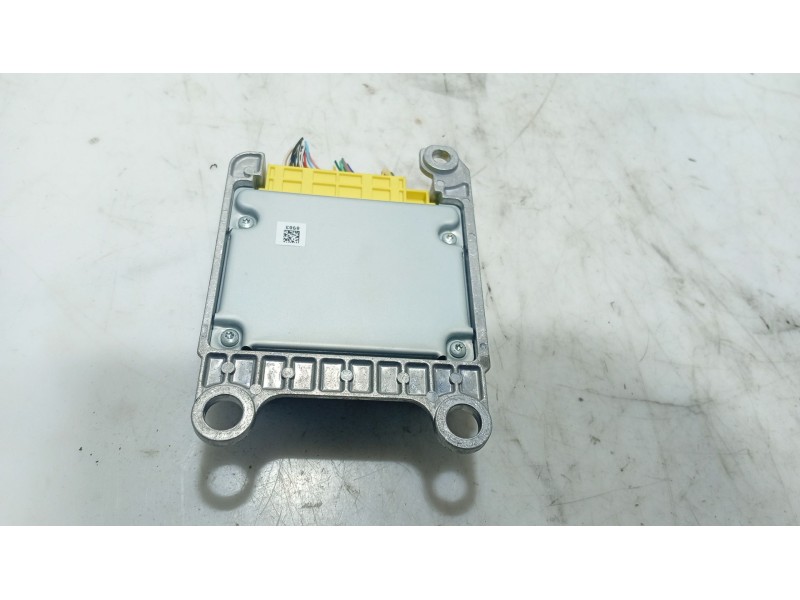 Recambio de centralita airbag para lexus is ii (_e2_) 220d (ale20) referencia OEM IAM   