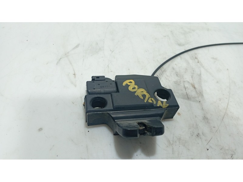Recambio de cerradura maletero / porton para lexus is ii (_e2_) 220d (ale20) referencia OEM IAM 6460053040  