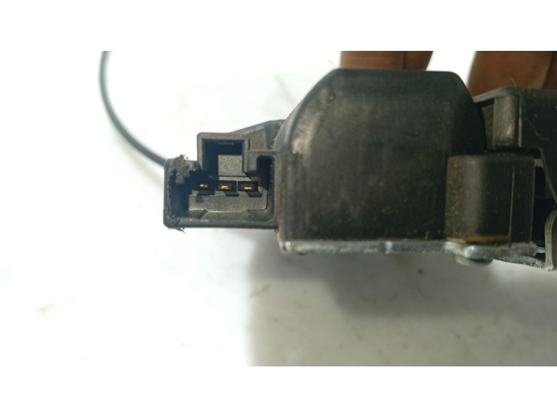 Recambio de cerradura maletero / porton para lexus is ii (_e2_) 220d (ale20) referencia OEM IAM 6460053040  