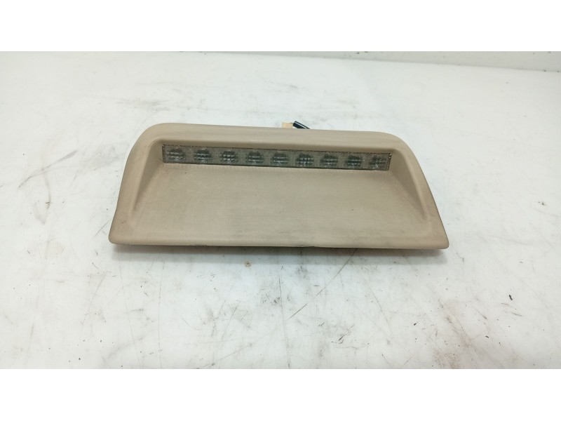 Recambio de luz central de freno para lexus is ii (_e2_) 220d (ale20) referencia OEM IAM   