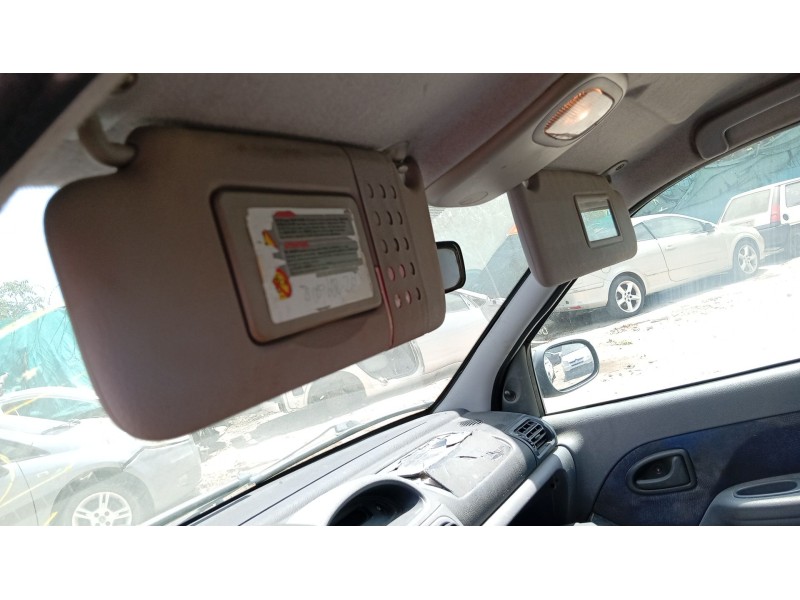 renault clio ii (bb_, cb_) del año 2001