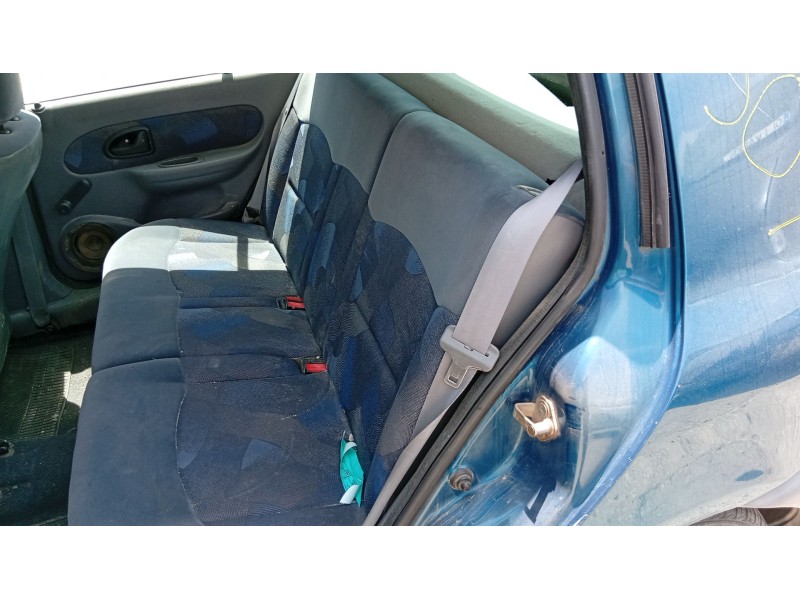 renault clio ii (bb_, cb_) del año 2001