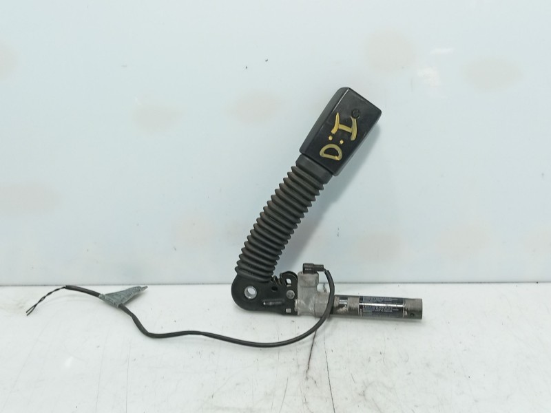 Recambio de anclaje cinturon delantero izquierdo para bmw 3 (e46) 320 d referencia OEM IAM   