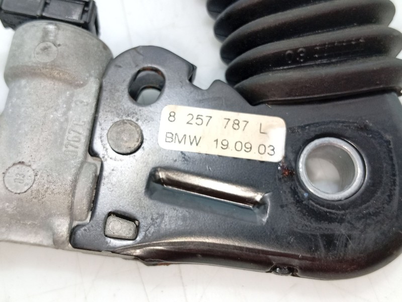 Recambio de anclaje cinturon delantero izquierdo para bmw 3 (e46) 320 d referencia OEM IAM   