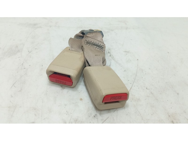 Recambio de anclaje cinturon trasero izquierdo para lexus is ii (_e2_) 220d (ale20) referencia OEM IAM   