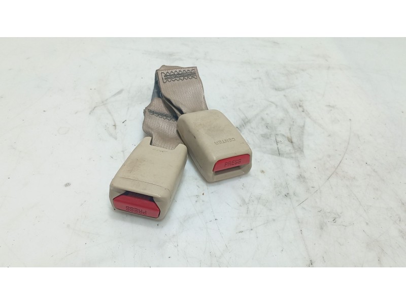 Recambio de anclaje cinturon trasero izquierdo para lexus is ii (_e2_) 220d (ale20) referencia OEM IAM   