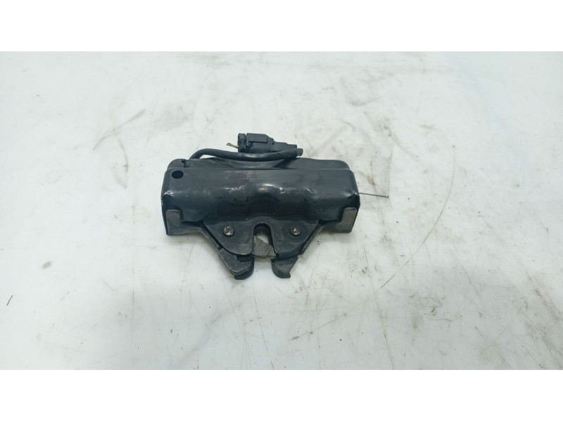 Recambio de cerradura capot para lexus is ii (_e2_) 220d (ale20) referencia OEM IAM 5351053061  