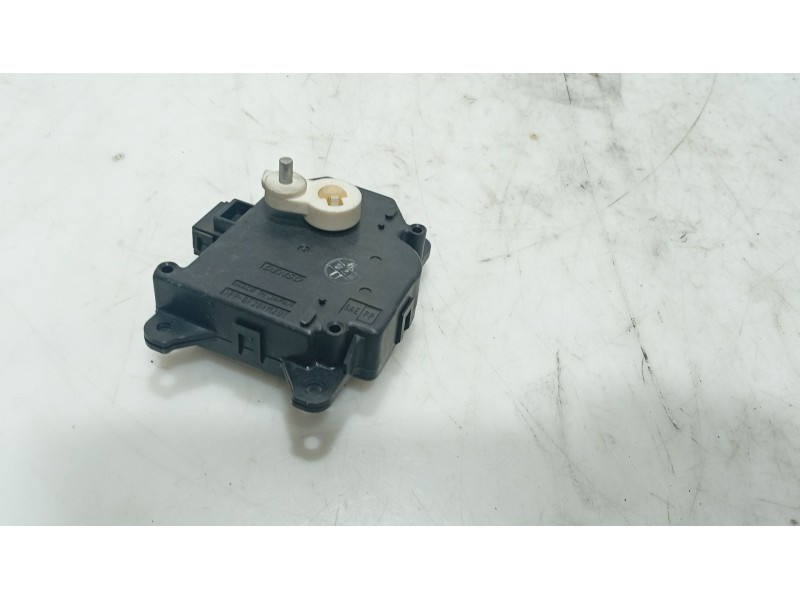 Recambio de modulo electronico para lexus is ii (_e2_) 220d (ale20) referencia OEM IAM   