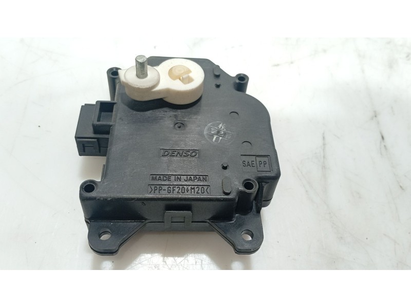 Recambio de modulo electronico para lexus is ii (_e2_) 220d (ale20) referencia OEM IAM   