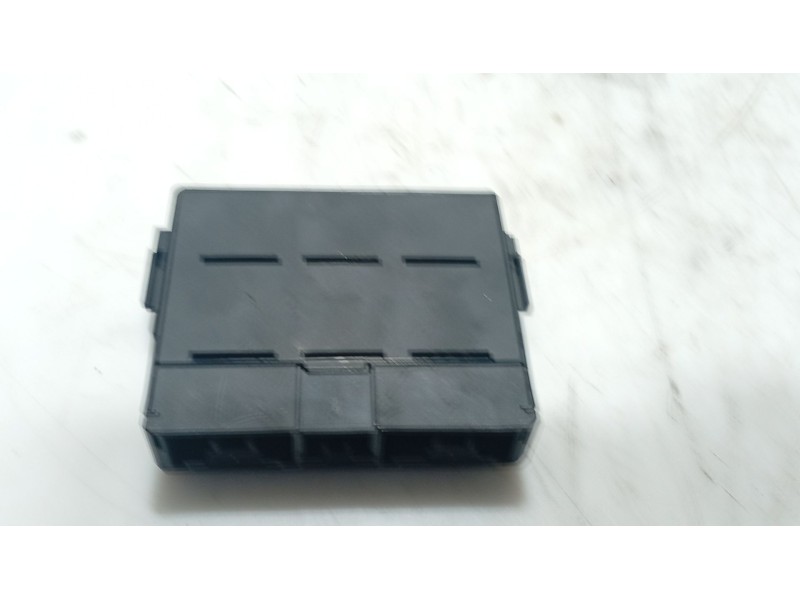 Recambio de modulo electronico para lexus is ii (_e2_) 220d (ale20) referencia OEM IAM   