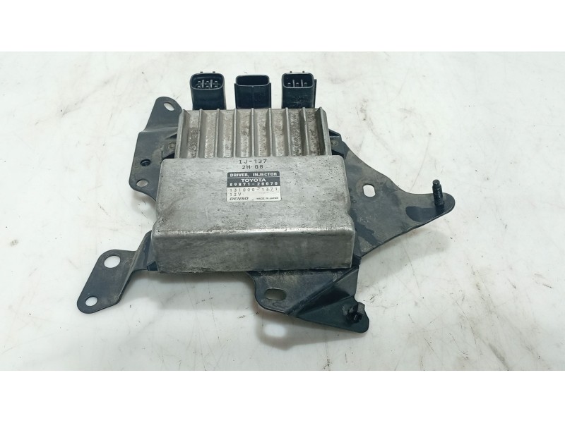 Recambio de modulo electronico para lexus is ii (_e2_) 220d (ale20) referencia OEM IAM   