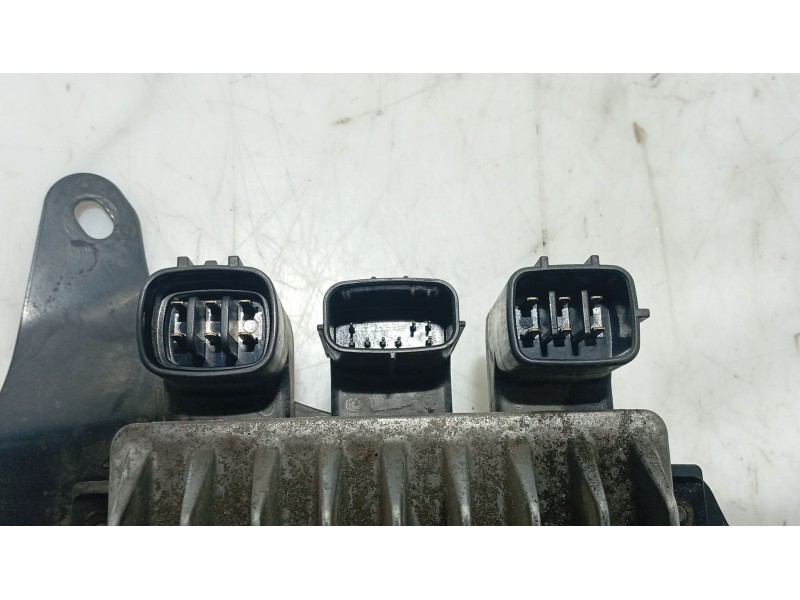 Recambio de modulo electronico para lexus is ii (_e2_) 220d (ale20) referencia OEM IAM   