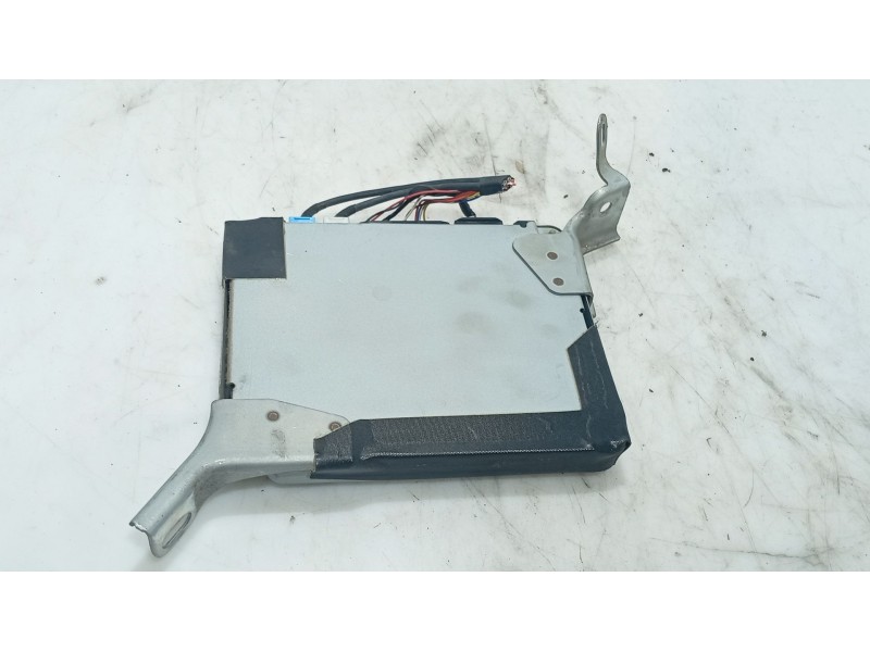 Recambio de modulo electronico para lexus is ii (_e2_) 220d (ale20) referencia OEM IAM   