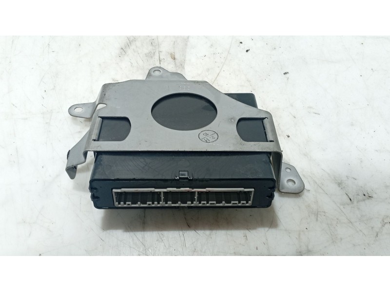 Recambio de modulo electronico para lexus is ii (_e2_) 220d (ale20) referencia OEM IAM   