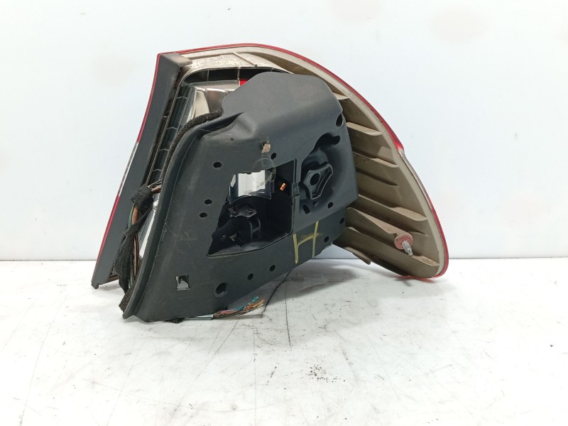 Recambio de piloto trasero izquierdo para bmw 3 (e46) 320 d referencia OEM IAM   