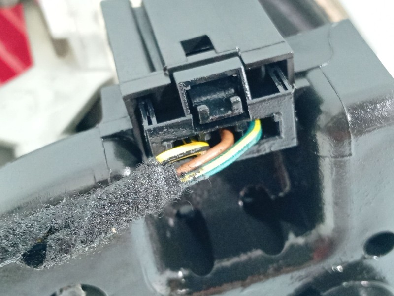 Recambio de piloto trasero izquierdo interior para bmw 3 (e46) 320 d referencia OEM IAM   