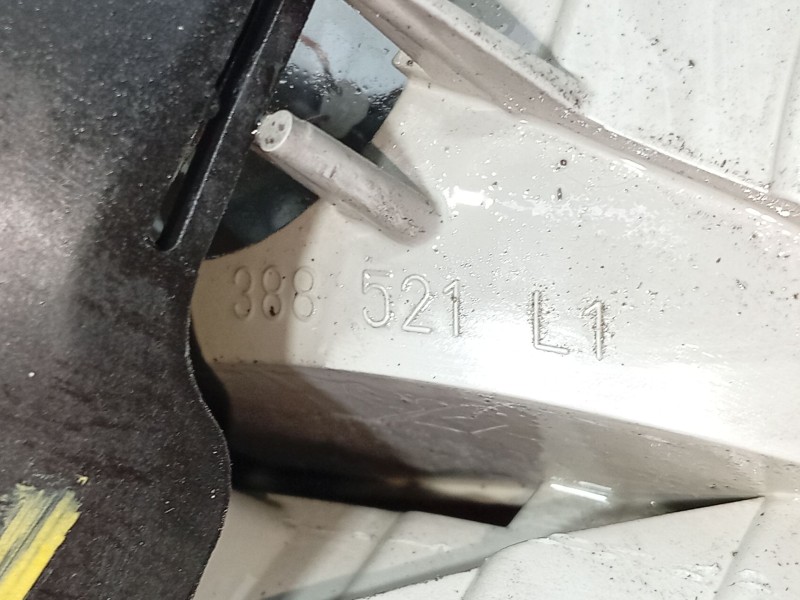 Recambio de piloto trasero izquierdo interior para bmw 3 (e46) 320 d referencia OEM IAM   