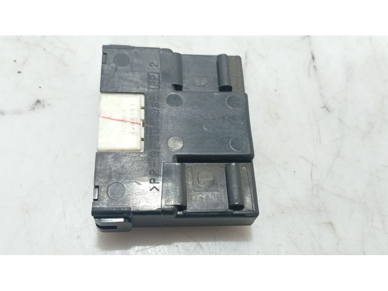 Recambio de modulo electronico para lexus is ii (_e2_) 220d (ale20) referencia OEM IAM   
