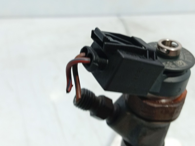 Recambio de inyector para bmw 3 (e46) 320 d referencia OEM IAM   