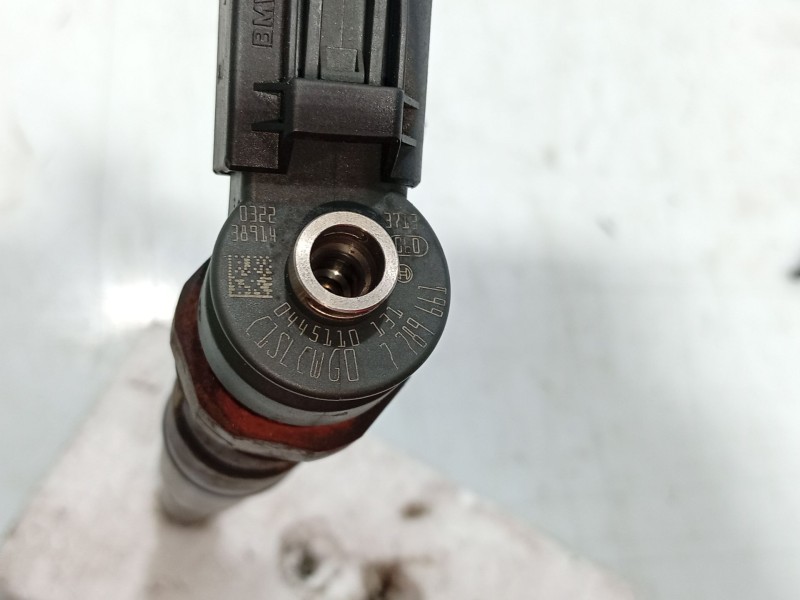 Recambio de inyector para bmw 3 (e46) 320 d referencia OEM IAM   