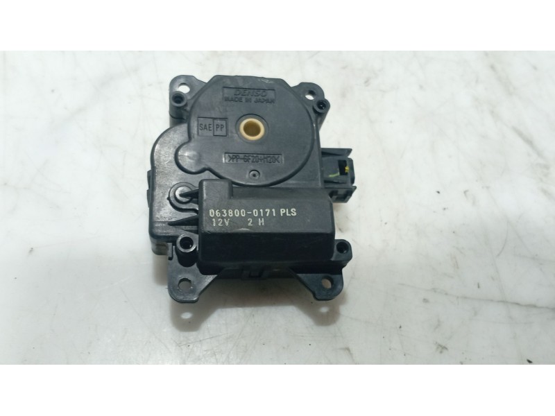 Recambio de modulo electronico para lexus is ii (_e2_) 220d (ale20) referencia OEM IAM   