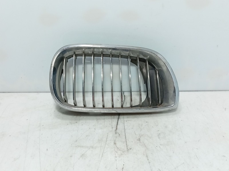Recambio de moldura para bmw 3 (e46) 320 d referencia OEM IAM   