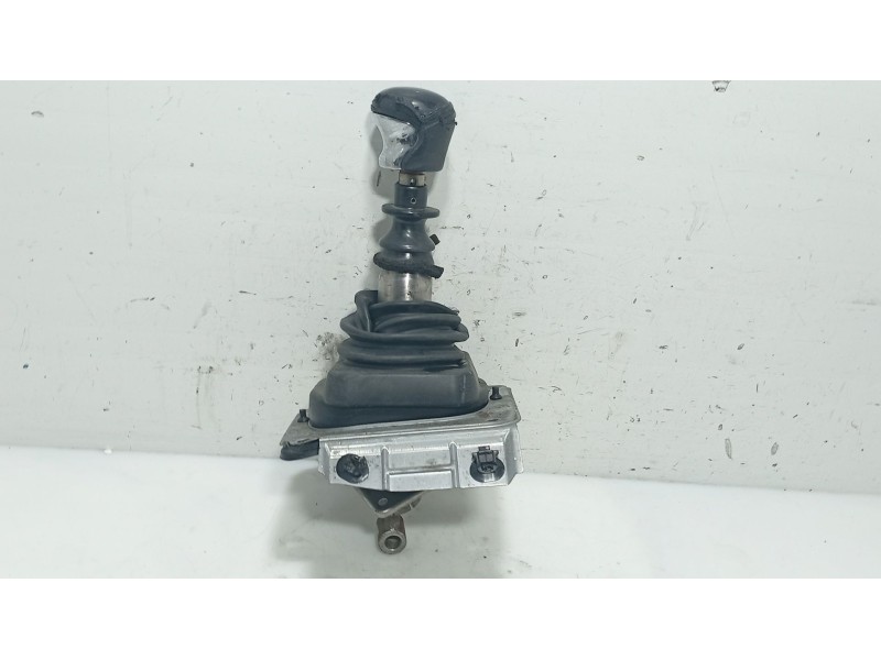 Recambio de palanca cambio para lexus is ii (_e2_) 220d (ale20) referencia OEM IAM 3353053050  