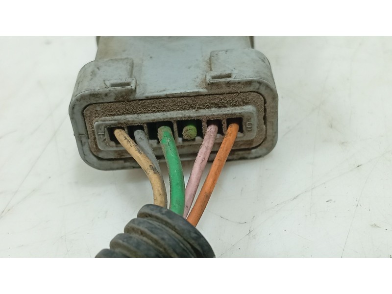 Recambio de rampa inyectora para citroën c3 ii (sc_) 1.4 referencia OEM IAM 198542  