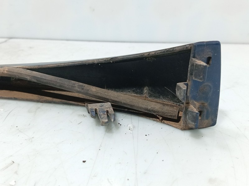 Recambio de moldura para bmw 3 (e46) 320 d referencia OEM IAM   