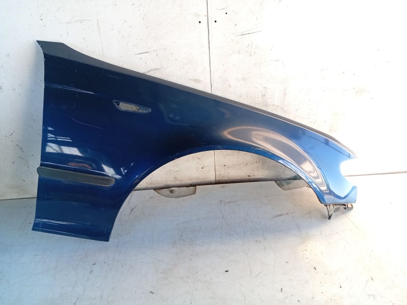 Recambio de aleta delantera derecha para bmw 3 (e46) 320 d referencia OEM IAM   