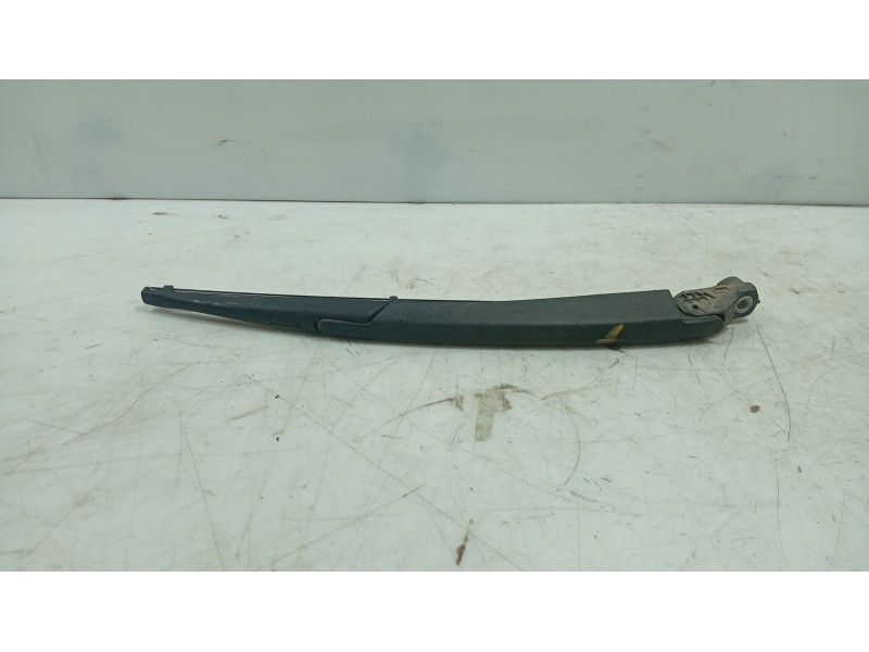 Recambio de brazo limpia trasero para citroën c3 ii (sc_) 1.4 referencia OEM IAM 6429HE  