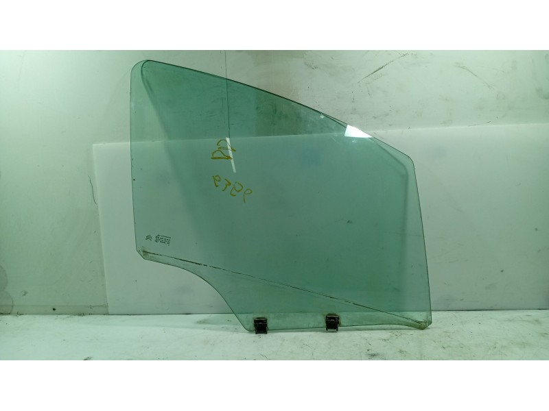 Recambio de luna delantera derecha para citroën c3 ii (sc_) 1.4 referencia OEM IAM 9202P4  