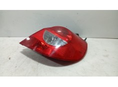 Recambio de piloto trasero derecho para renault clio iii (br0/1, cr0/1) 1.5 dci (c/br0g, c/br1g) referencia OEM IAM 8200459960  
