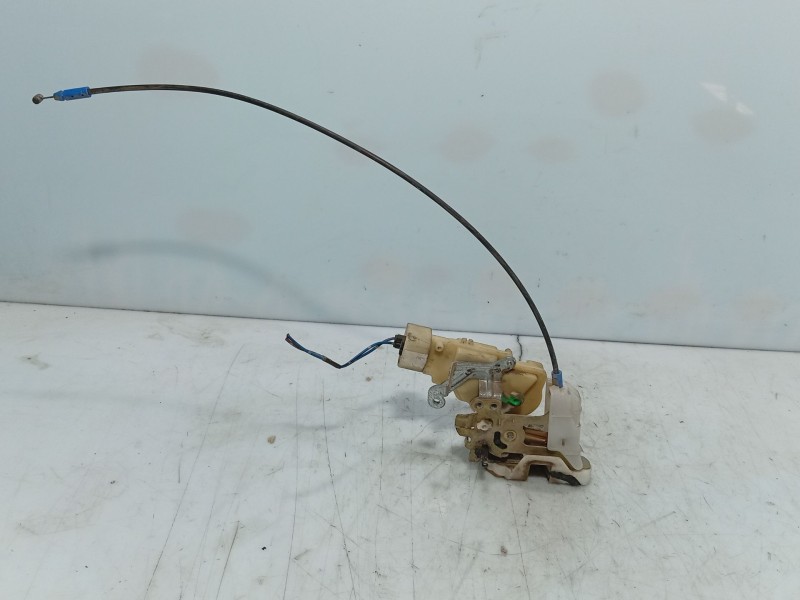 Recambio de cerradura puerta trasera derecha para toyota yaris (_p1_) 1.0 (scp10_) referencia OEM IAM   