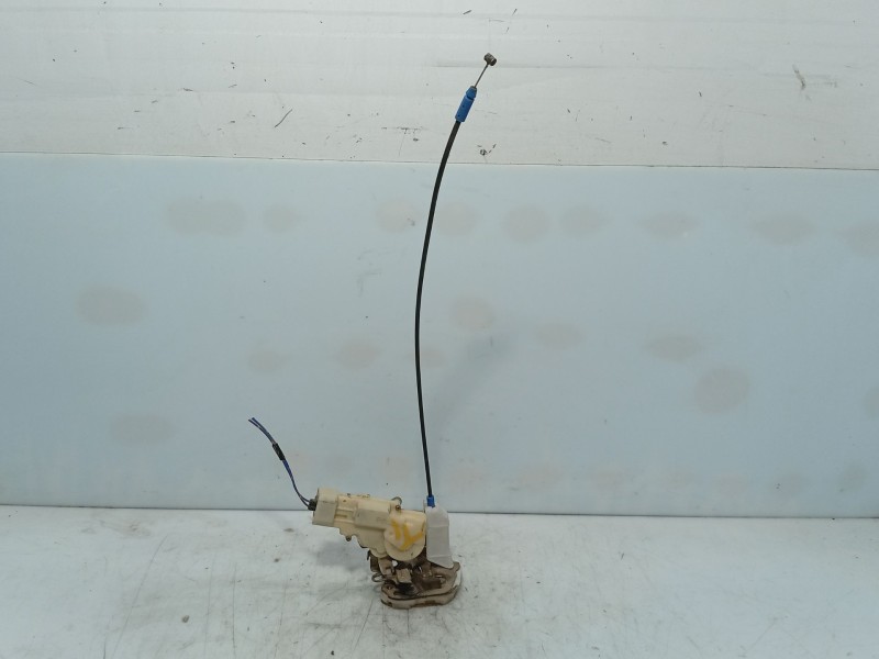 Recambio de cerradura puerta trasera izquierda para toyota yaris (_p1_) 1.0 (scp10_) referencia OEM IAM   