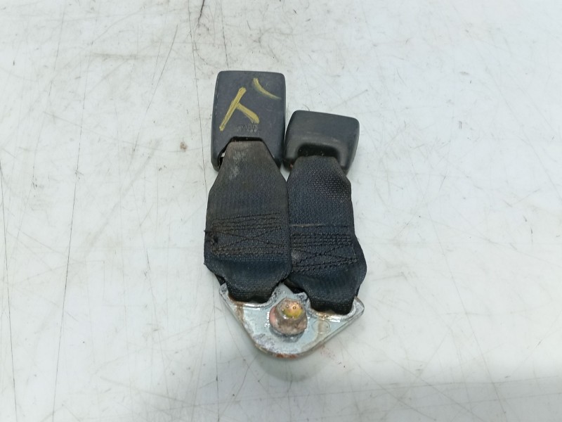 Recambio de anclaje cinturon trasero izquierdo para toyota yaris (_p1_) 1.0 (scp10_) referencia OEM IAM   