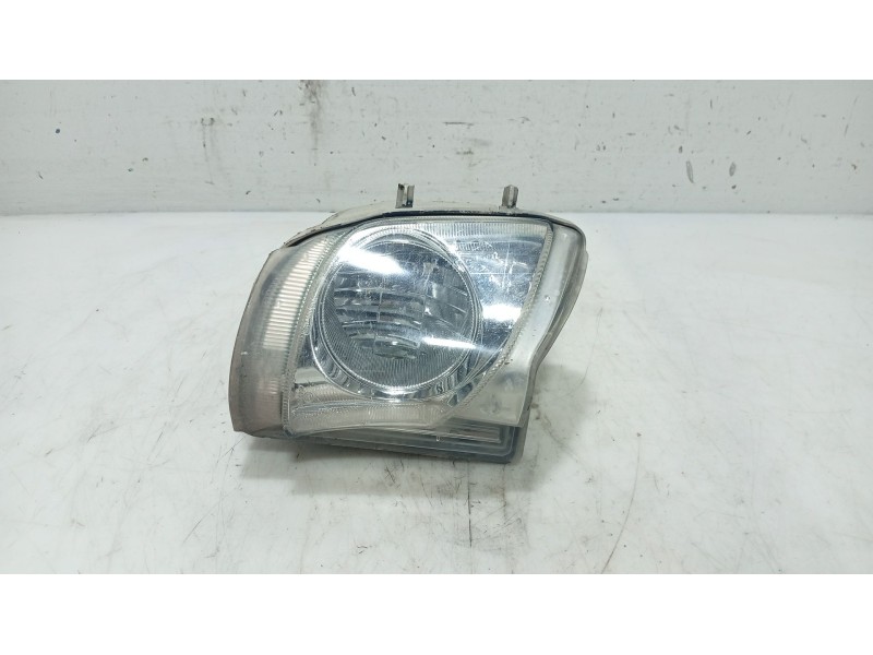 Recambio de faro antiniebla derecho para lexus is ii (_e2_) 220d (ale20) referencia OEM IAM 8121153281  