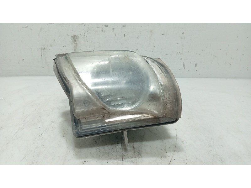 Recambio de faro antiniebla izquierdo para lexus is ii (_e2_) 220d (ale20) referencia OEM IAM 8122153281  
