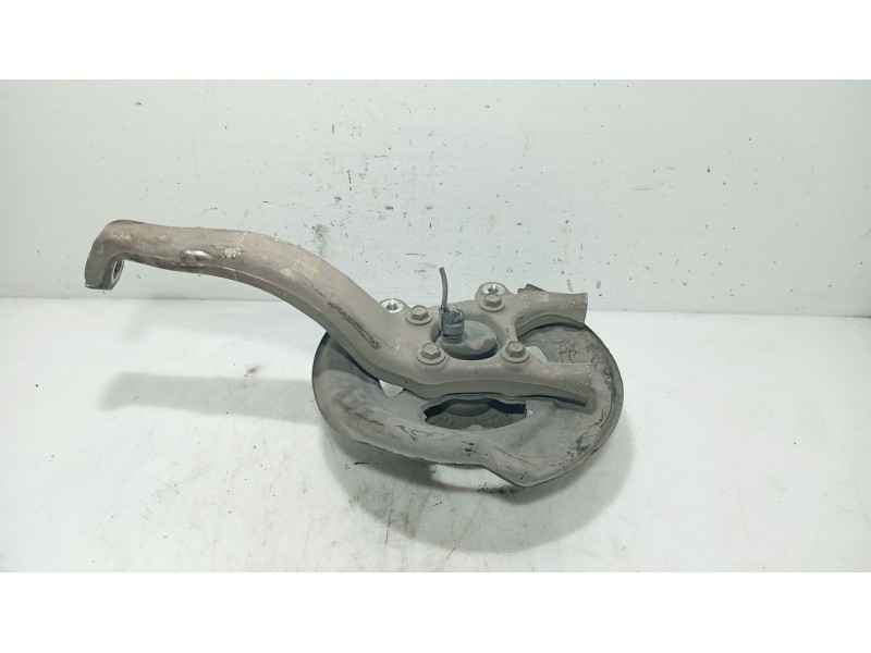 Recambio de mangueta delantera derecha para lexus is ii (_e2_) 220d (ale20) referencia OEM IAM 4320153010  
